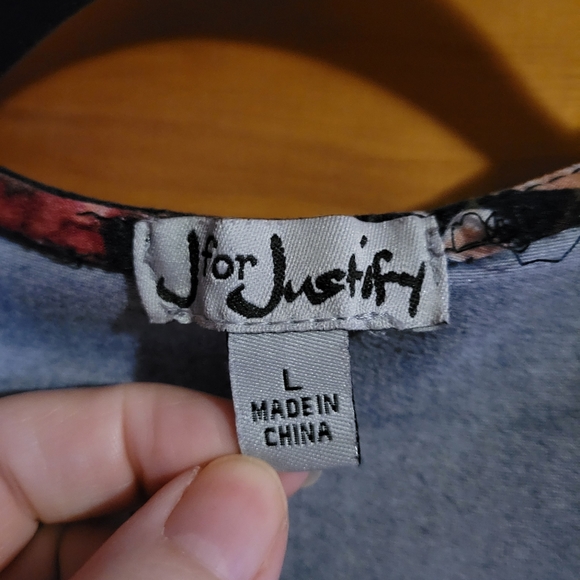 Romper - Picture 2 of 2